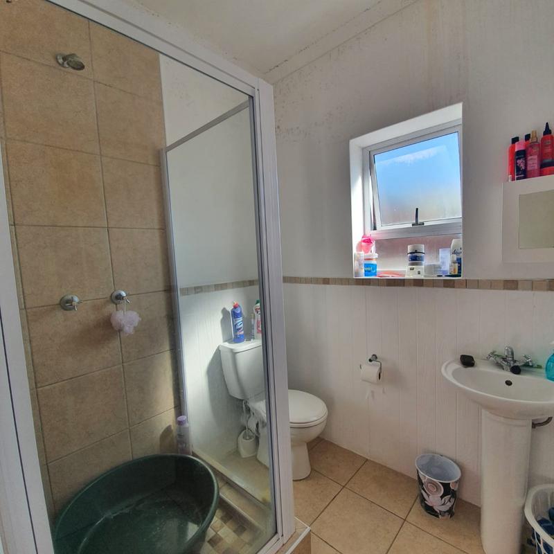 To Let 3 Bedroom Property for Rent in Grahamstown Central Eastern Cape